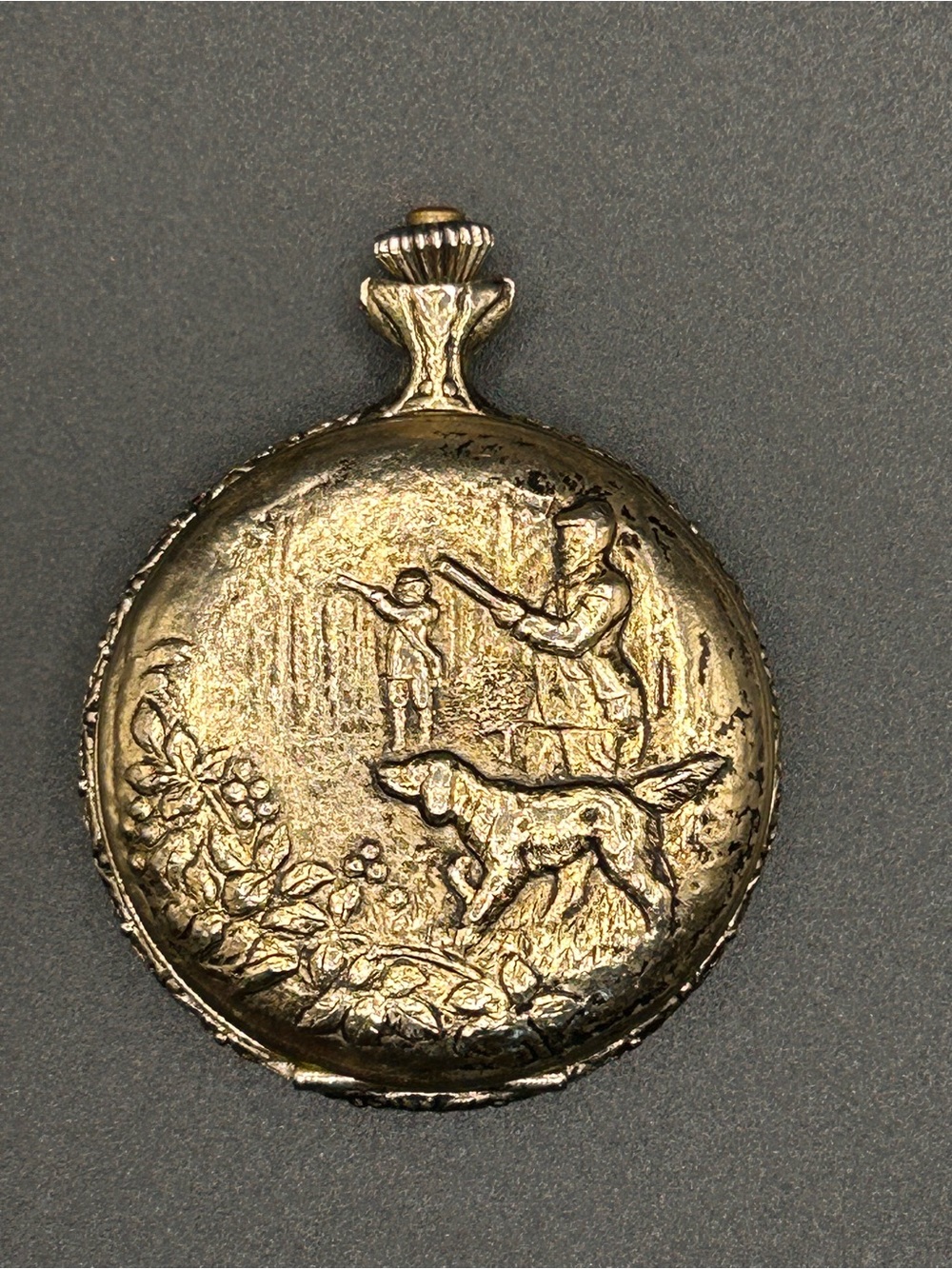 Vintage Remington Gold-Tone Pocket Watch - Hunting Scene Design